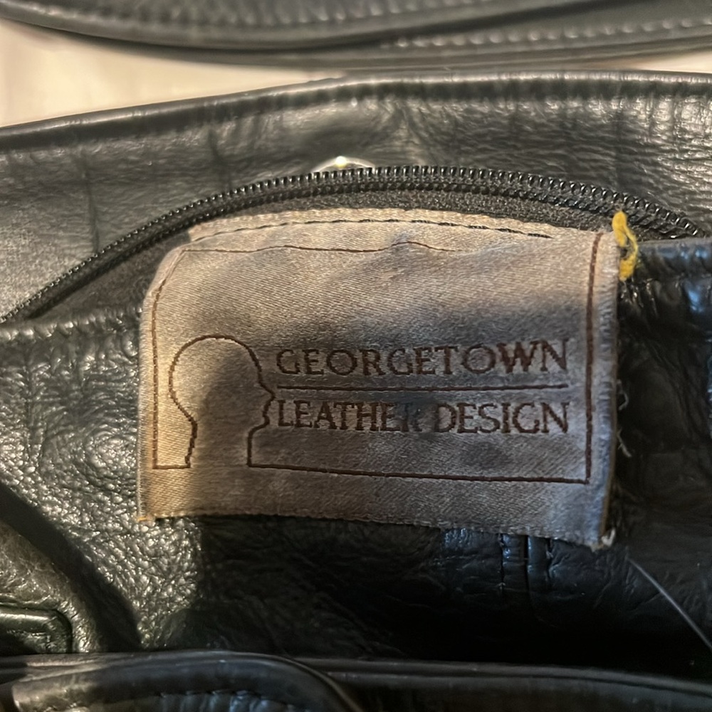 Vintage Georgetown Leather Design Handbag View 4